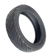 Charger l'image dans la galerie, Pneu 8,5 x 2 Premium Amalibay