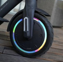 Charger l&#39;image dans la galerie, Autocollant réfléchissant pour jantes Xiaomi
