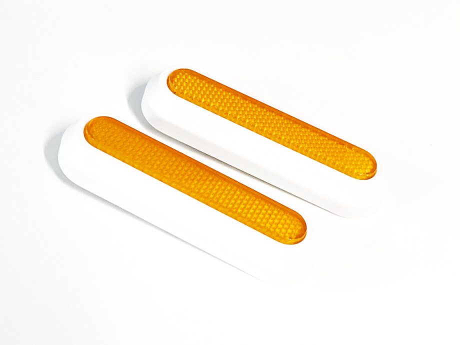 White rear side covers with reflective elements for Xiaomi