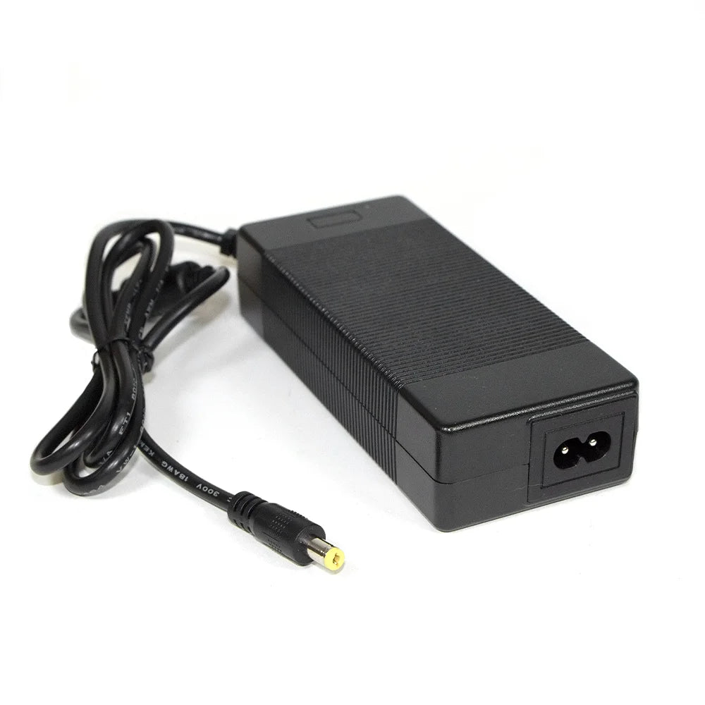 Chargeur premium 42V 2A connecteur DC5525