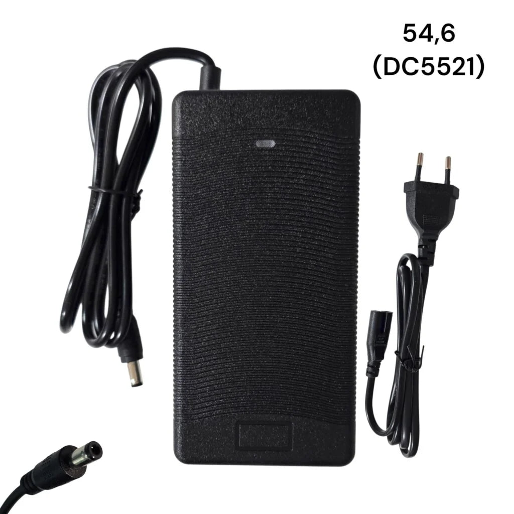 Premium-Ladegerät 54,6 V 2 A DC5521-Anschluss