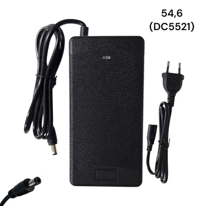 Premium-Ladegerät 54,6 V 2 A DC5521-Anschluss