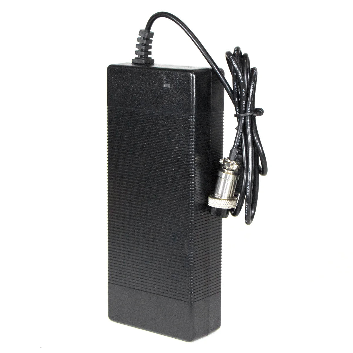 Chargeur premium 67,2V 2A connecteur GX16 3 broches