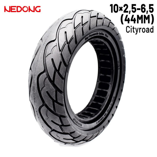 Solid tire 10×2.5-6.5 - 44MM black
