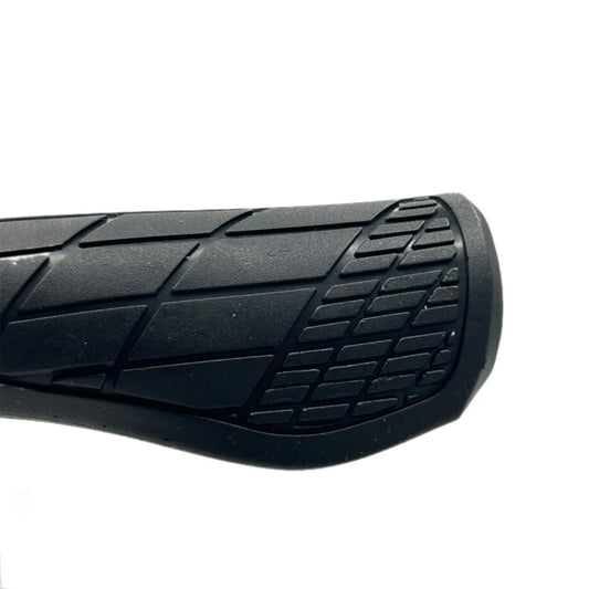 Poignée de trottinette générique noire design ergonomique